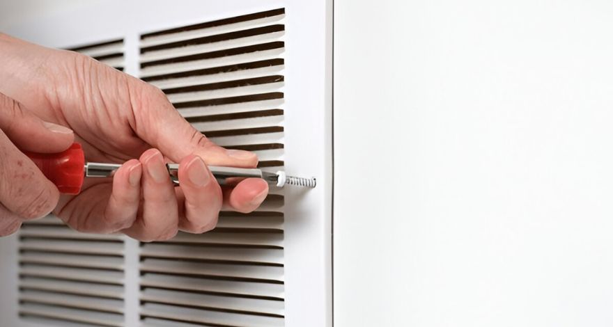 Choose MERV 11 furnace filters in Canada and the US and boost your home’s indoor air quality fast. They’re great for families with allergies and multiple pets.
